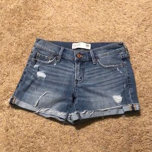 Abercrombie Fitch Low Rise Short
